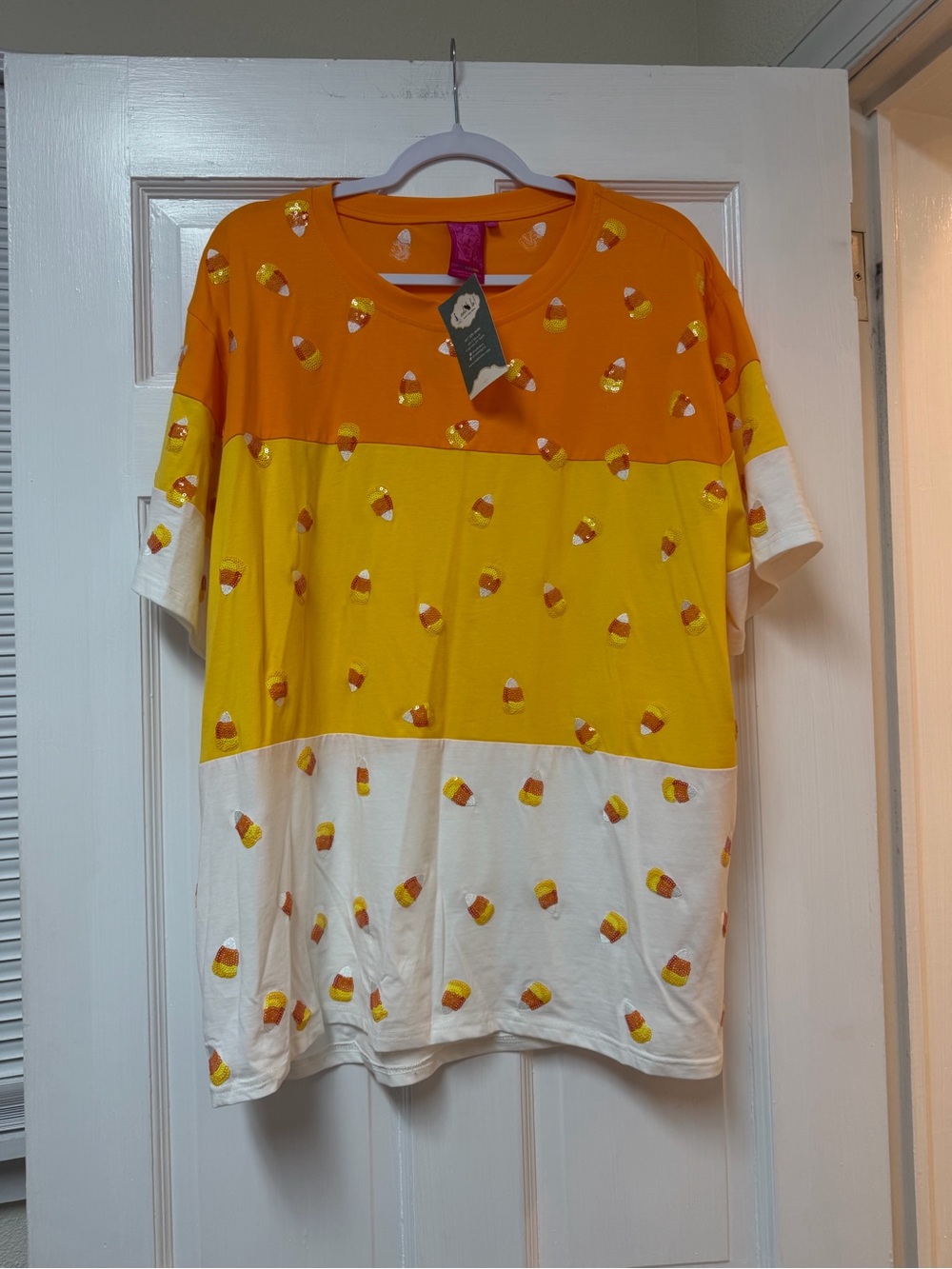 QUEEN OF SPARKLES Candy Corn Colorblock Tee in Orange, Yellow, White
